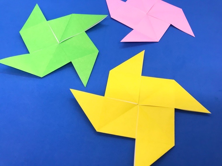 折り紙 風車 かざぐるま の簡単な作り方 How To Make An Easy Origami Windmill 簡単折り紙教室