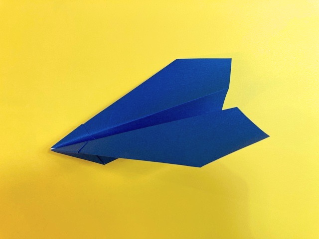 よく飛ぶ紙飛行機2（よくとぶかみひこうき）の折り紙_11