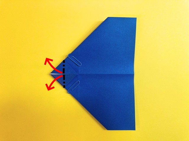 よく飛ぶ紙飛行機3（よくとぶかみひこうき）の折り紙_02