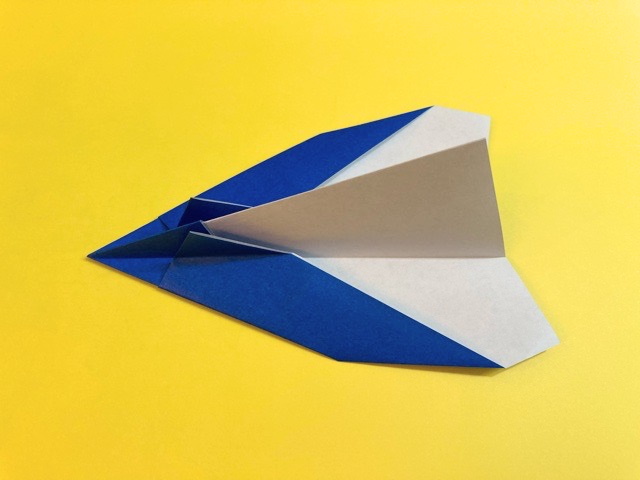 よく飛ぶ紙飛行機4（よくとぶかみひこうき）の折り紙_13