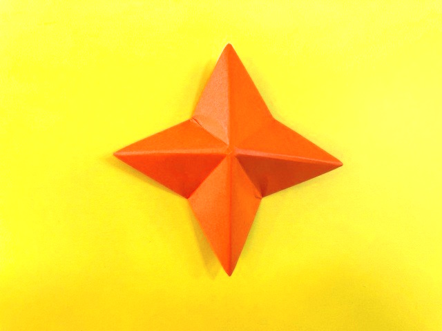 花こまの折り紙の作り方_72