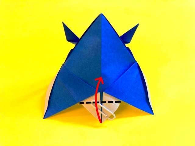 かっこいい兜（かぶと）の折り紙の作り方_68