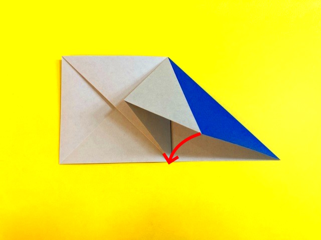 よく飛ぶ紙飛行機の折り紙8_09