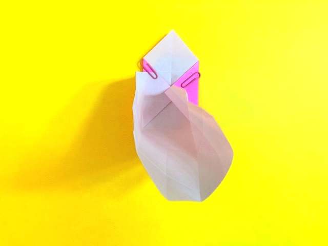 のりなしで折れる紙袋の折り紙の作り方_045