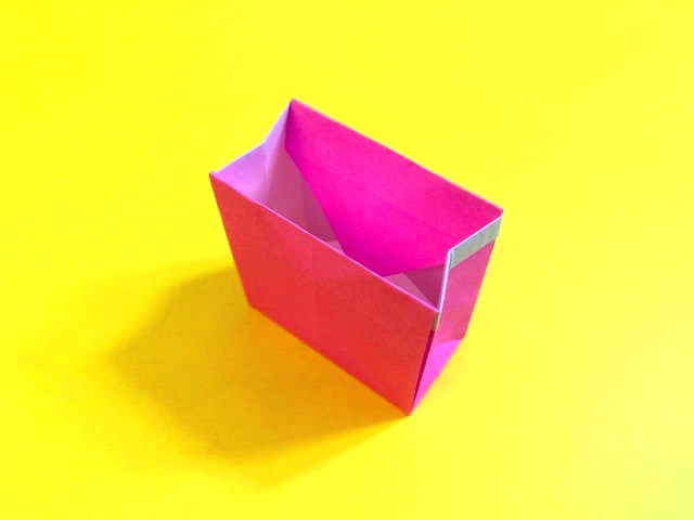 のりなしで折れる紙袋の折り紙の作り方_061