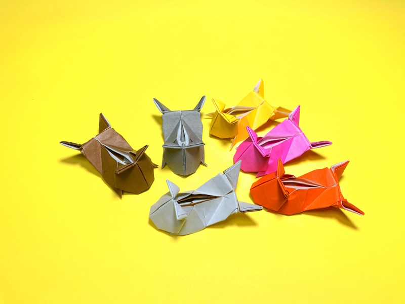 遊べる折り紙　ぴょんぴょん跳ねるジャンプ犬の簡単な作り方～How to make an easy origami jumping dog～