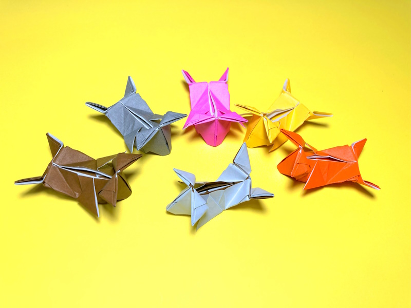 遊べる折り紙　ぴょんぴょん跳ねるジャンプ犬の簡単な作り方3～How to make an easy origami jumping dog～