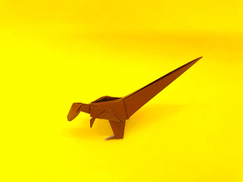 恐竜の折り紙　ヴェロキラプトル（ベロキラプトル）の簡単な作り方3～How to make an easy origami velociraptor～