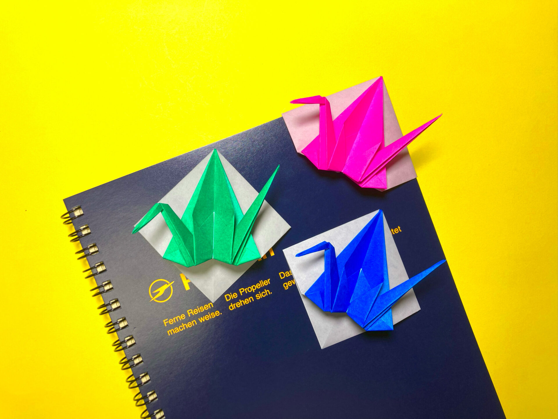 折り紙 鶴のしおりの簡単な作り方3~How to make an easy origami crane bookmark~