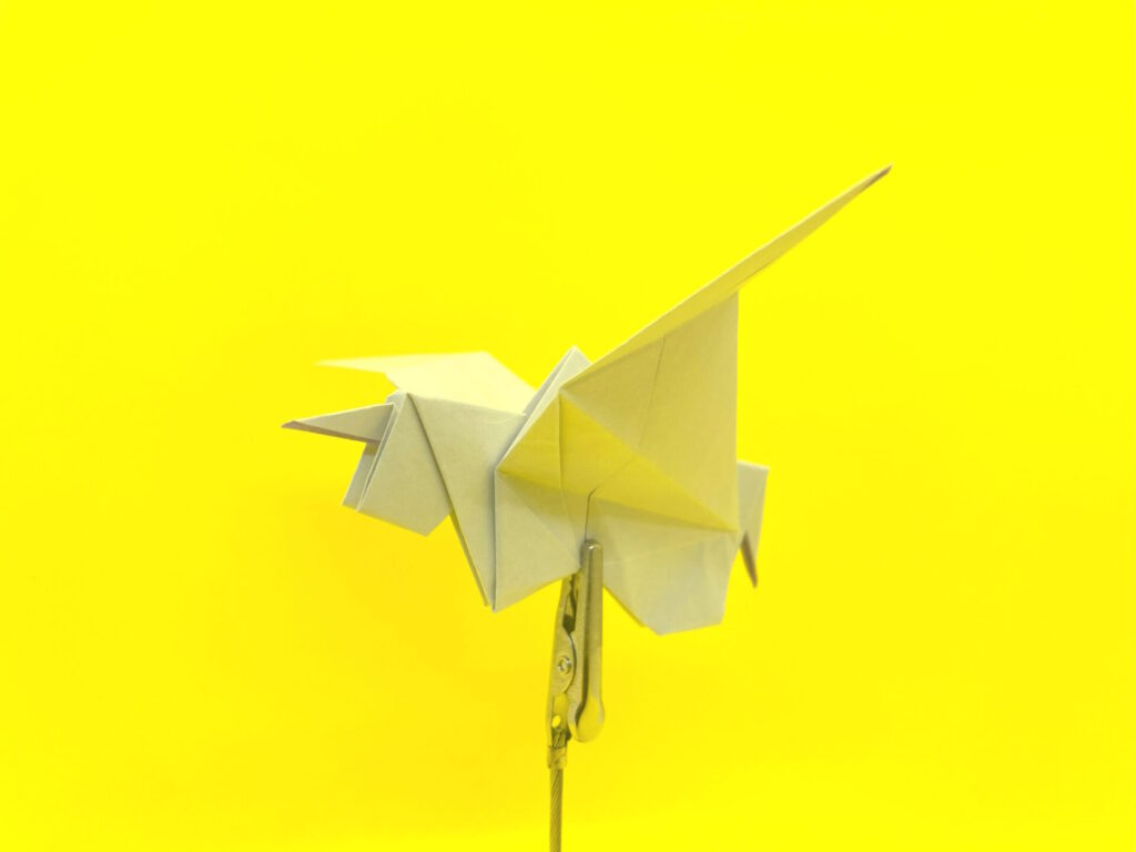 折り紙 羽ばたくベビーペガサスの簡単な作り方~How to make an easy origami flapping baby pegasus~