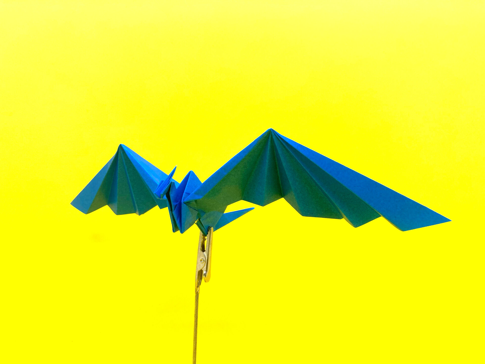 折り紙 大きな翼で羽ばたくドラゴン飛竜の簡単な作り方2~How to make an easy origami paper big winged flapping dragon~