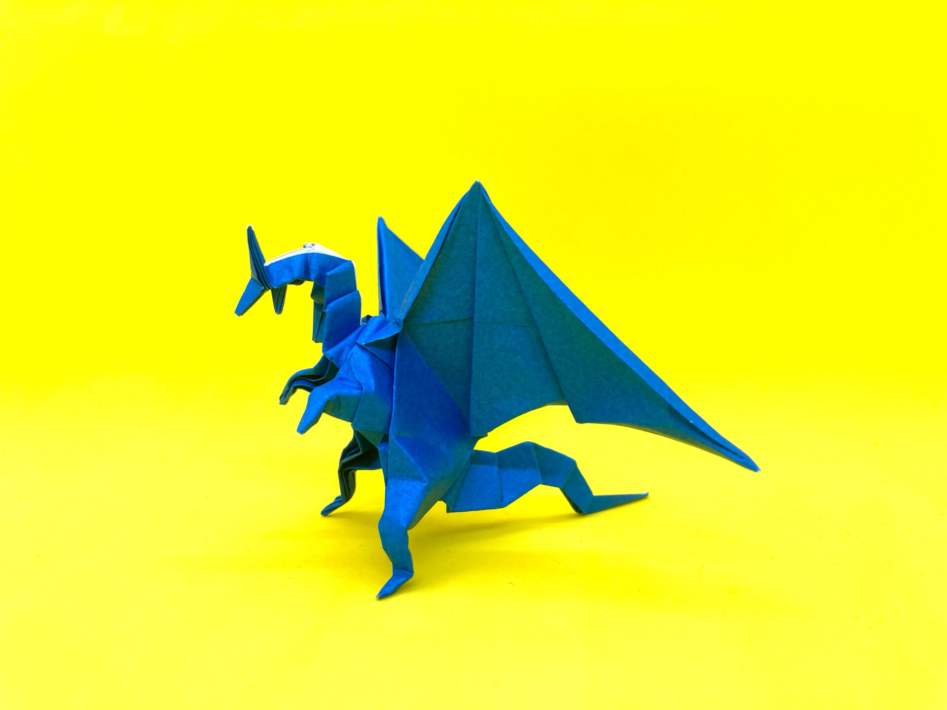 【折り紙 ドラゴンの作り方】かっこいい顔と大きな翼！初心者でも作れる簡単立体作品【Origami Dragon】